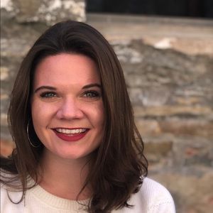 Meet your Posher, Paulette